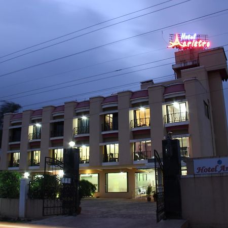 Hotel Aristro Lonavala Bagian luar foto